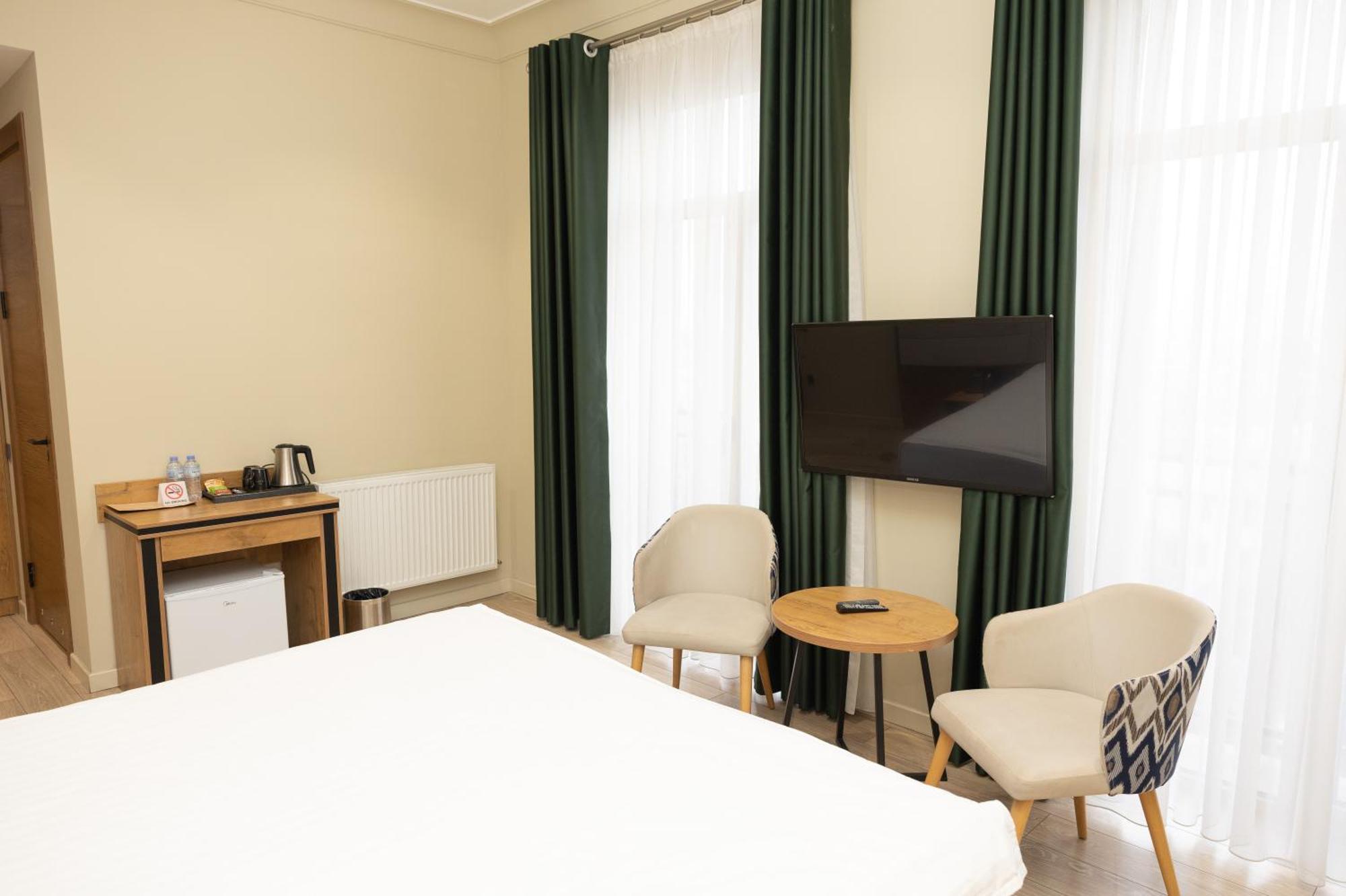 Hotel Marwa Tashkent Pool&Spa מראה חיצוני תמונה