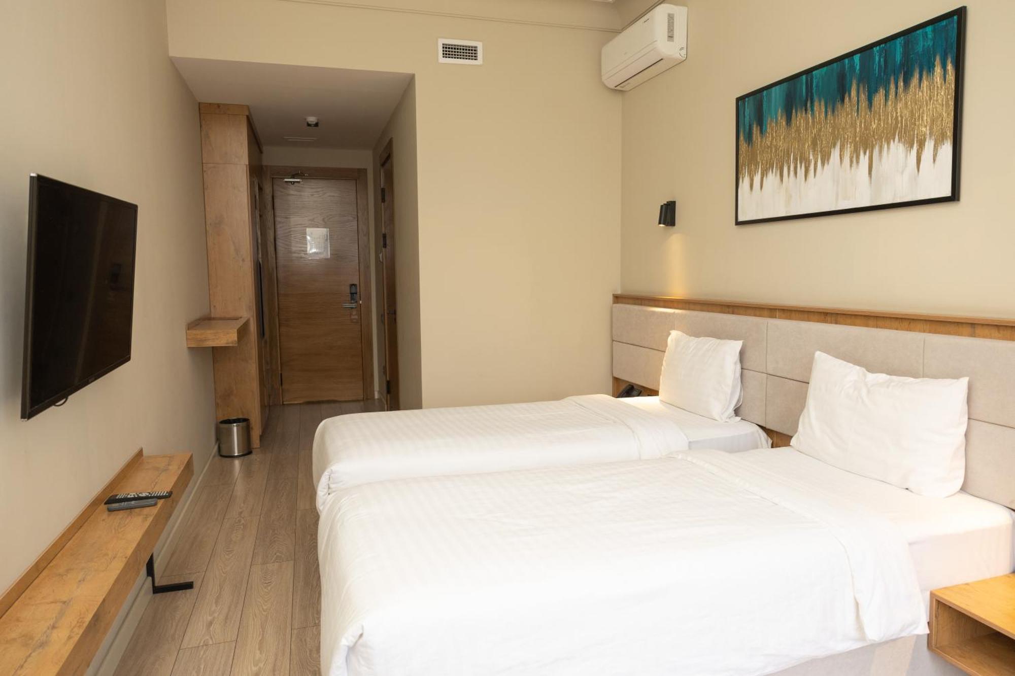 Hotel Marwa Tashkent Pool&Spa מראה חיצוני תמונה