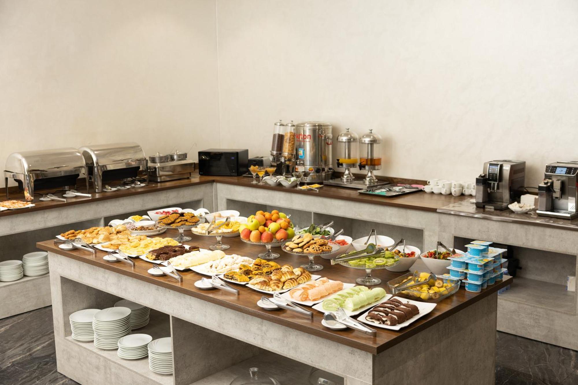 Hotel Marwa Tashkent Pool&Spa מראה חיצוני תמונה
